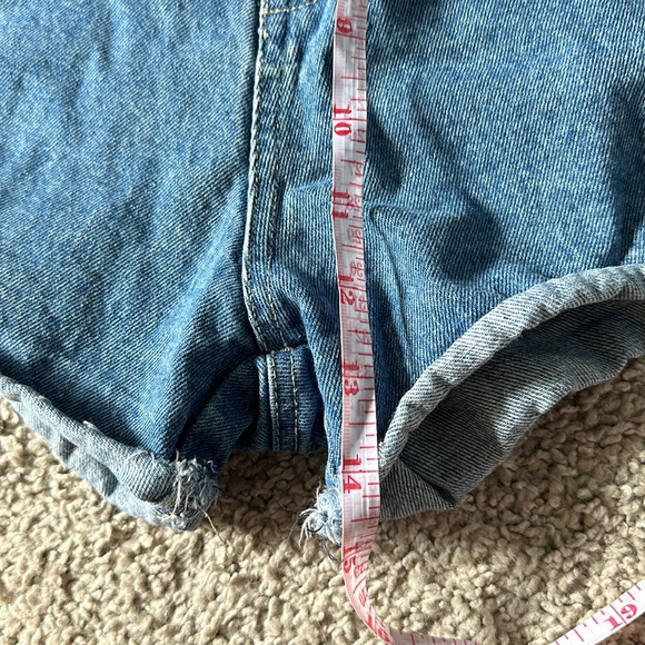 COPY - VINTAGE DENIM SHORTS - Picture 5 of 5